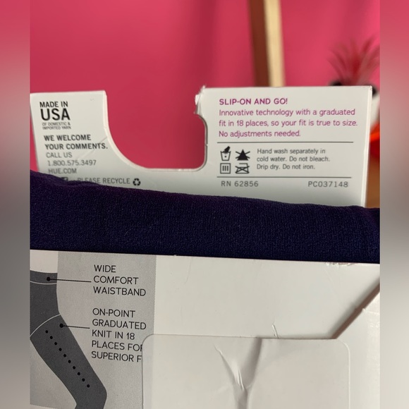 NWT Blackberry Women's 90D Cover Me Opaque Control Top Tights - Hue Studio - Picture 4 of 6